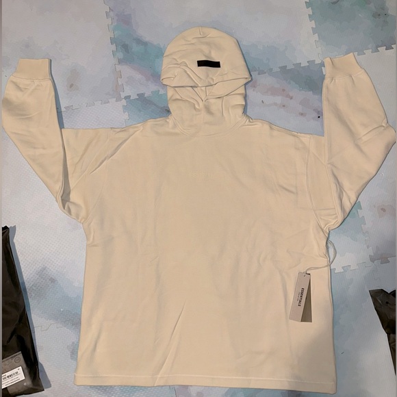 Fear of God ESSENTIALS Egg Shell Hoodie - NWT/NIB (XXL) Men’s - Picture 1 of 4